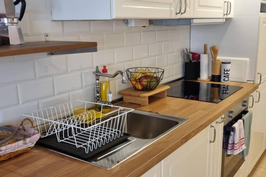 Appartamento Bouganville Con Terrazza E Piscina コラレホ エクステリア 写真