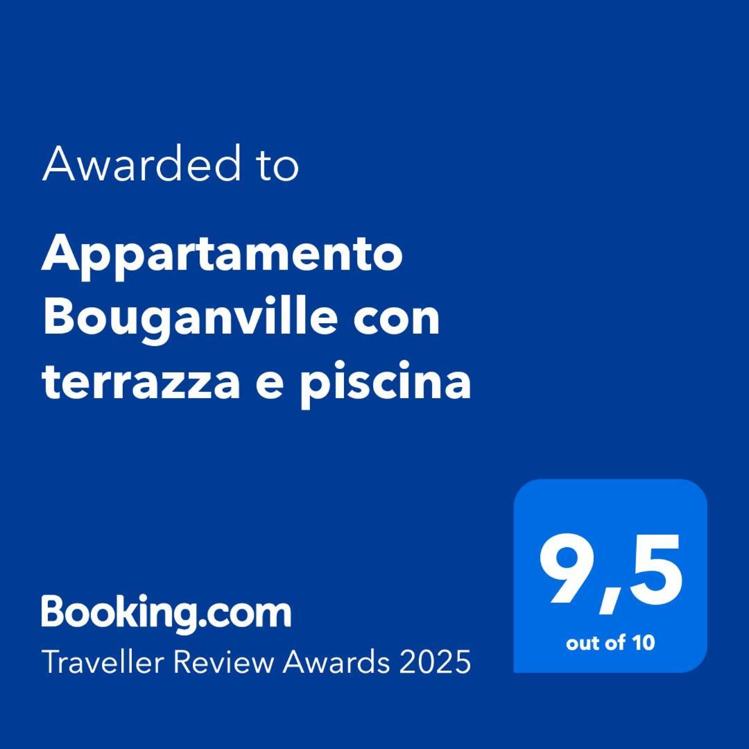 Appartamento Bouganville Con Terrazza E Piscina コラレホ エクステリア 写真